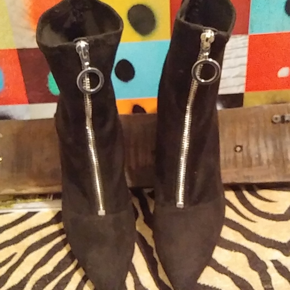 New Look high heel front zip boots.